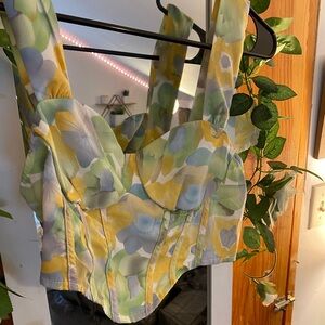 CIDER cropped floral, ribbed, dressy tank